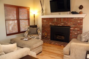 Living area - Victorian Gables G (Breckenridge)