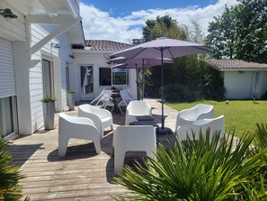 Terrace/patio - ANDERNOS, 8 PERSONS VILLA 140M2 PETS WELCOME (Andernos-Les-Bains)