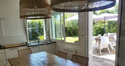 ANDERNOS, 8 PERSONNES VILLA 140M2 ANIMAUX ACCEPTES