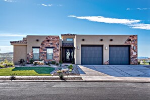 House, Multiple Beds (The Nest) | Front of property