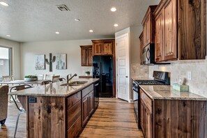 Casa, letti multipli (Desert Escape) | 3 camere, ferro/asse da stiro, Wi-Fi, lenzuola