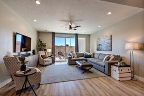 House, Multiple Beds (Livin On The Ledge) | Living area | 60-inch flat-screen TV with cable channels, TV, Netflix