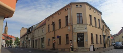 Suite, Private Bathroom, City View (Dachsuite) | Exterior