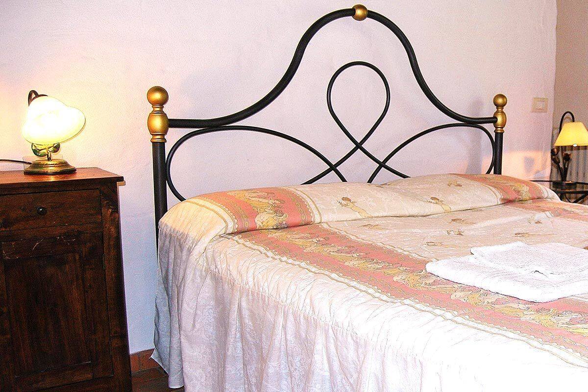 Desk, free WiFi, bed sheets, wheelchair access
