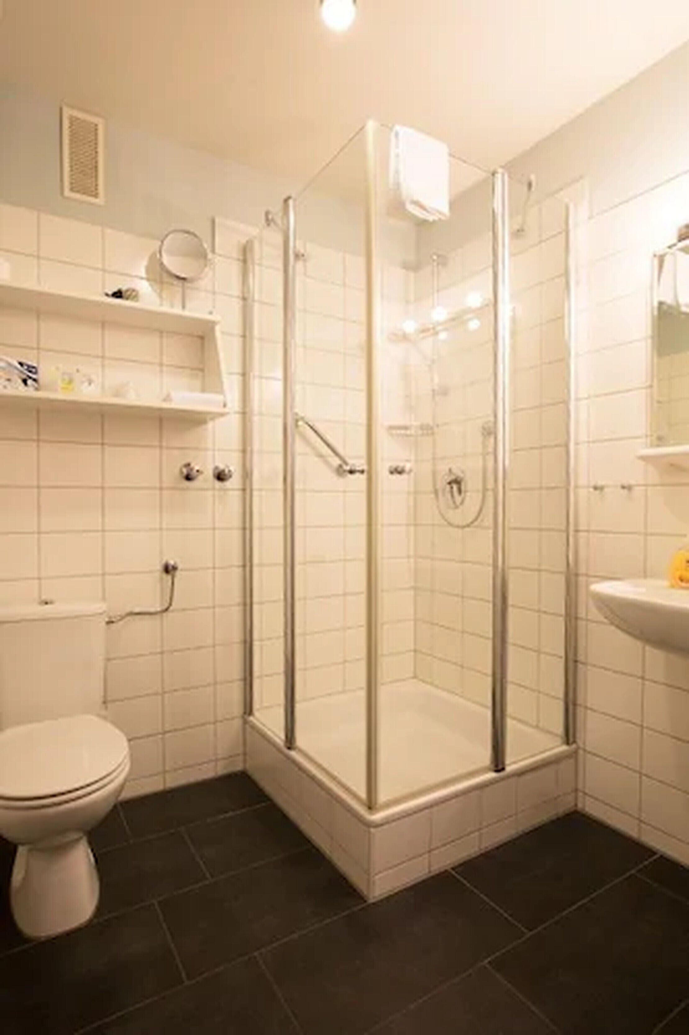 shower, eco-friendly toiletries, towels