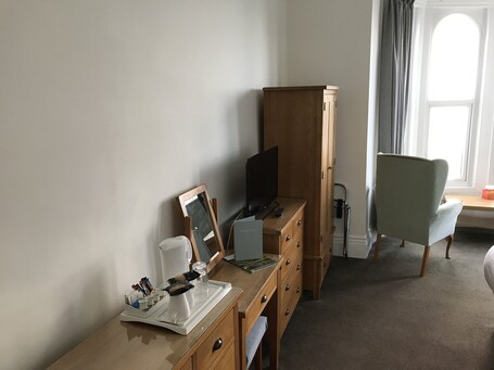 The Oasis - Image 33