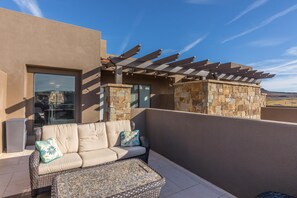 House, Multiple Beds (On The 18th Green) | Balcony - On The 18th Green (St. George)