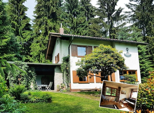 Ferienhaus Kristall, direkt in St. Englmar - mit "Bayerischem Wald" im Garten! 