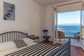 5 chambres, accès Internet