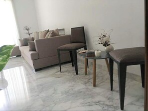 TV - S + 1 Marsa Road (La marsa,Ain Zaghouan)
