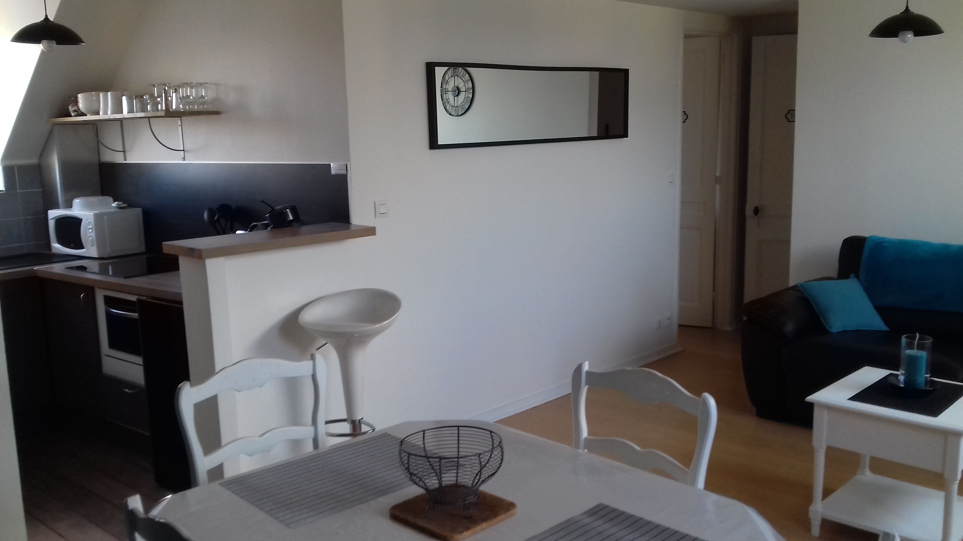 GÎTE DE MARIE SEA VIEW 50 M BEACH 4/5 pers and 100 M shops and the port