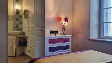 2 Schlafzimmer, Bügeleisen/Bügelbrett, Reisekinderbett, kostenloses WLAN