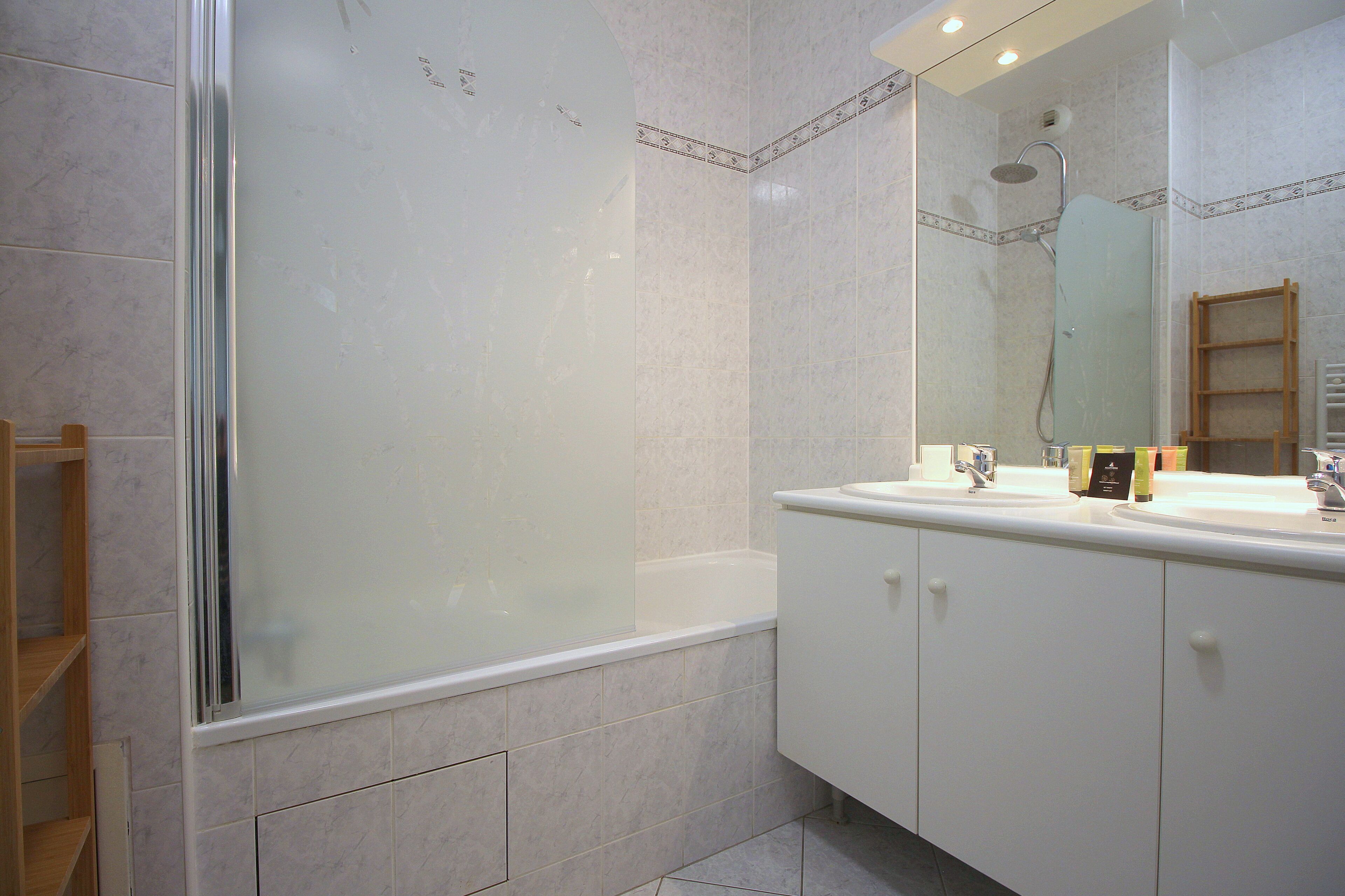 6pax apartment in Serris-Val d'Europe Disneyland (CELTES6)