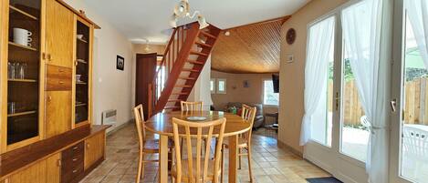 تناول الطعام