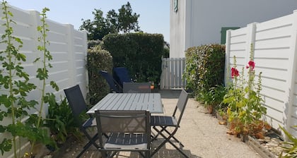 Cozy Maisonette near Beach & Shops in Sunny La Faute-sur-Mer