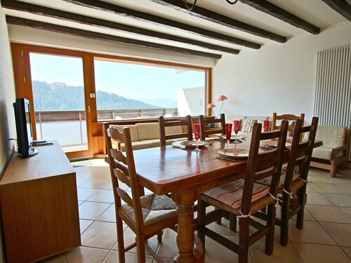 Stunning 3-room apartment on top floor in Chamrousse