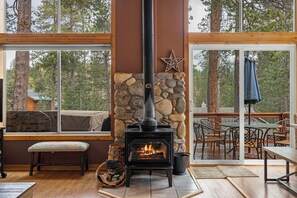 Interior - Pet-Friendly Mountain Retreat | Clubhouse Access, Hot Tub, Near Golf & Trails (Truckee)