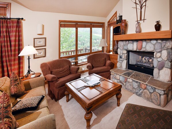 TV, fireplace - Glacier Court 1844 | 4BR Vail Vacation Home w/ Portable AC | Hot Tub (Vail)