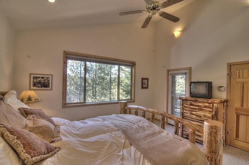 Winter almost here - secure your luxury stay close to Tahoe's large ski resorts.