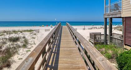 Orange Beach, Gulf Beach Views! Awesome Beach Location! Beautifully modeled.
