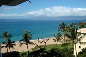 Am Strand, Liegestühle, Strandtücher