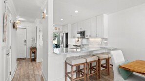 Fridge, microwave, oven, stovetop - Oceanfront-Largo Mar, 3BR/3BA, Beachfront-Townhouse, Free Beach Chairs+Umbrellas (Panama City Beach)