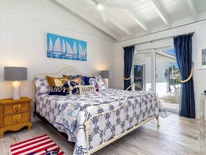 5 عدّة غرف نوم ومكواة/لوح كي وواي فاي مجانًا وملاءات أسرّة