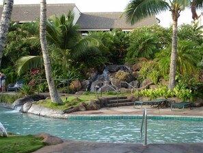 Pool - BEAUTIFUL CONDO WITH AWESOME SUNSET VIEWS (Kihei)