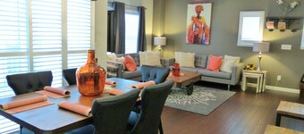 LePark ORANGEのダウンタウン空港アリーナ病院の隣にあるプール＆スパのある贅沢