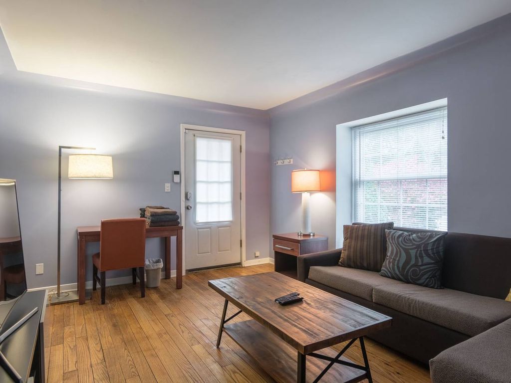 Beautiful Royal Oak Townhouse