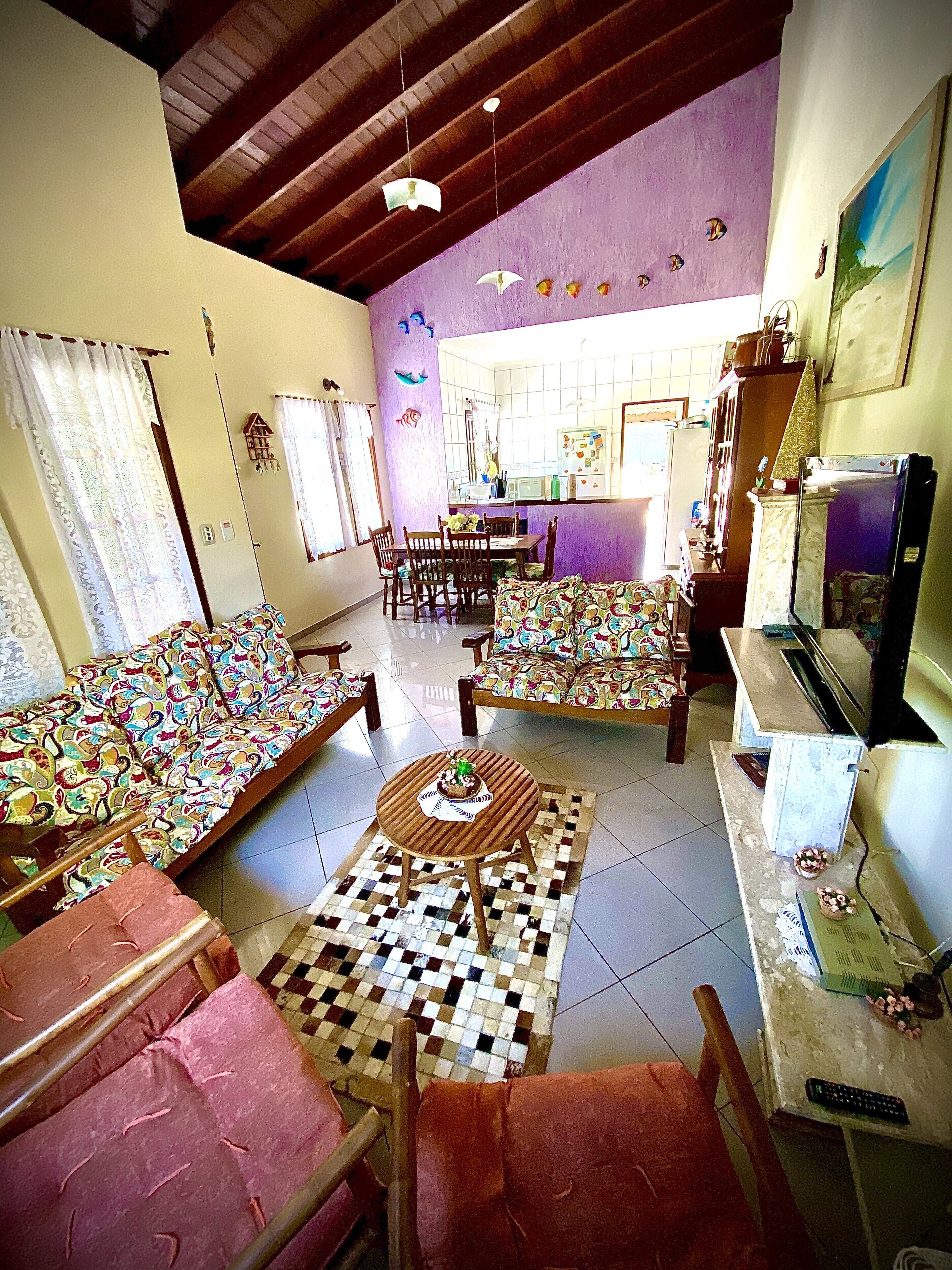 <br>House with pool, large yard, lawn, beautiful views of the mountains.