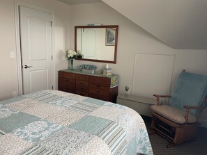 3 Schlafzimmer, Schreibtisch, Bügeleisen/Bügelbrett, WLAN