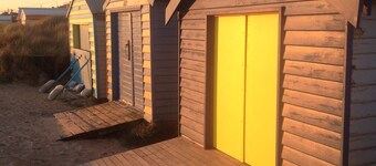 Quiet clean house near some of Melbourne Best beaches