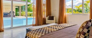 Flat-screen TV - 6 Bedroom Villa (Puerto Plata)