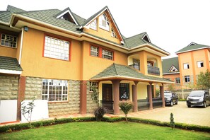 Exterior - HOME A WAY FROM HOME (Nairobi)