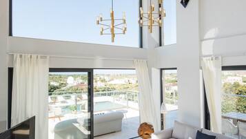 TV, DVD player, books, music library