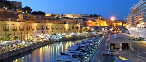 مارينا