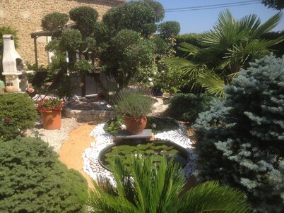 Viella: country holiday home - 4 rooms - 6 persons