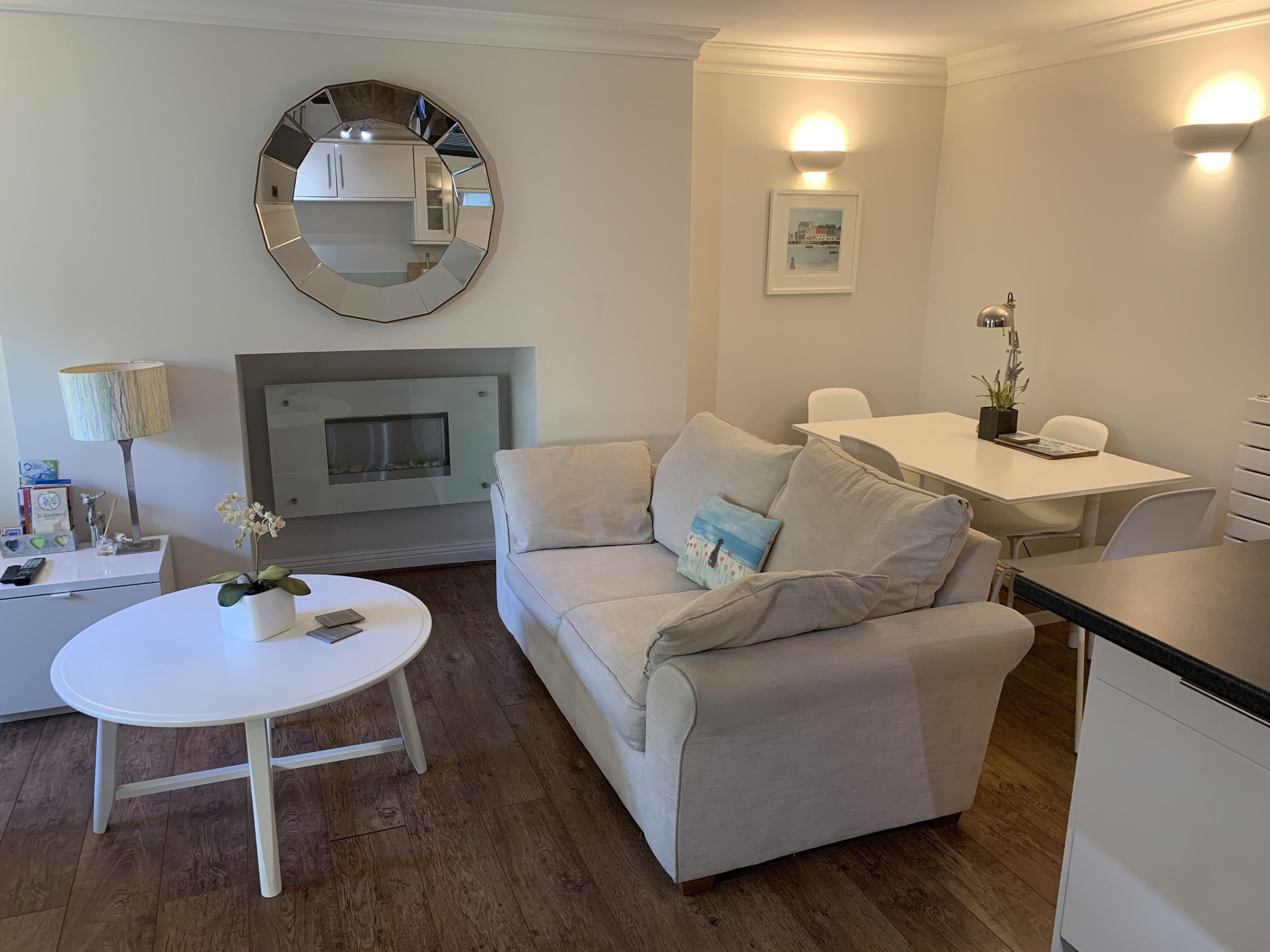 TV, fireplace, DVD player