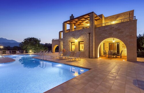 Kalives Orchard Villas