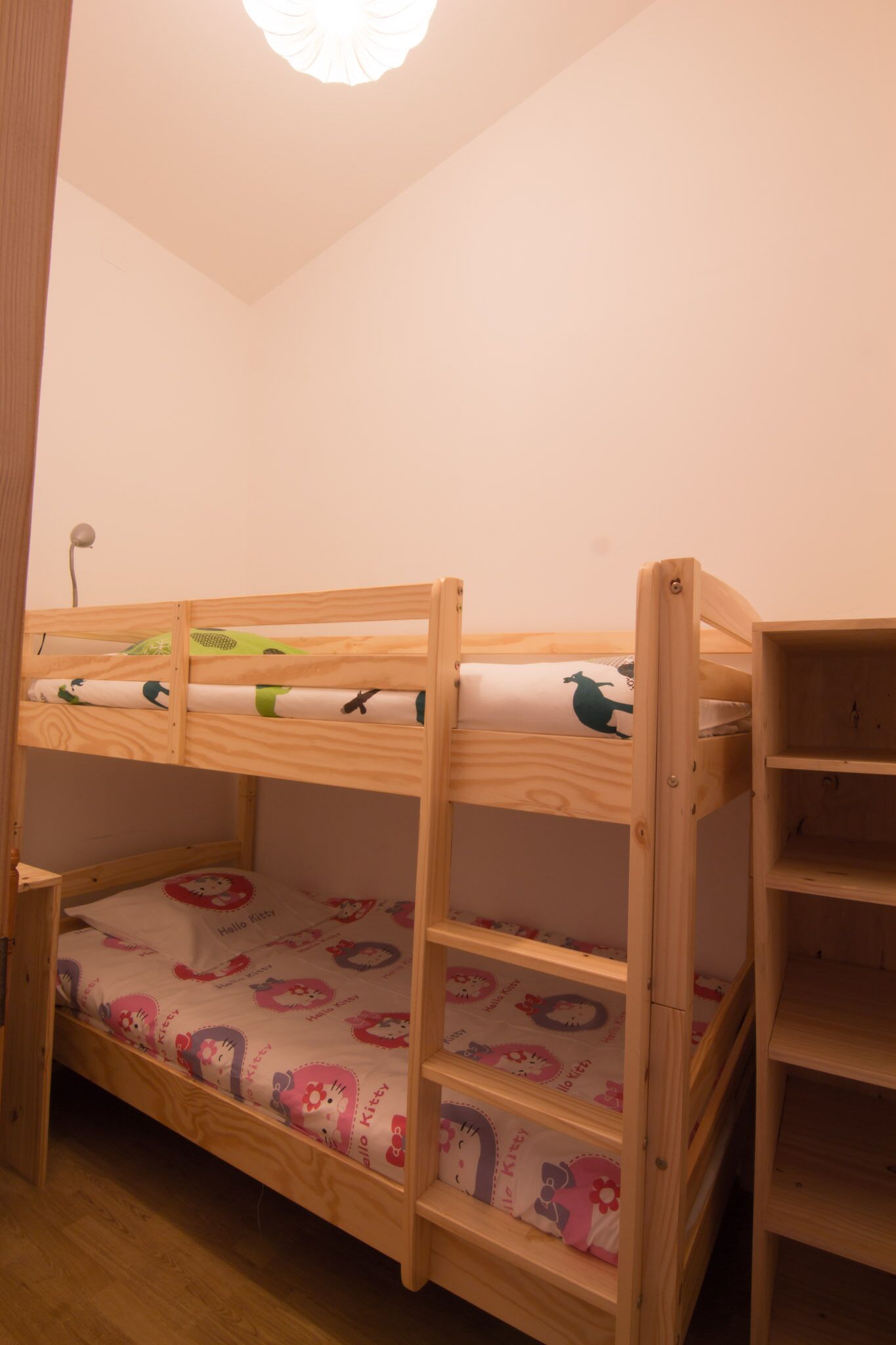 Pech Belo, Comfort cottage with pool, Pyrenees view, golf on site