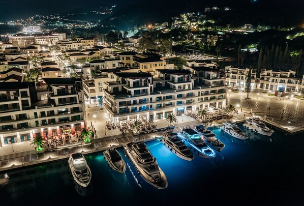 Marina