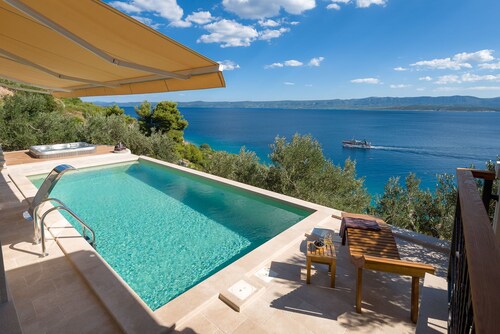 Villa Sapore di Sale with Pool