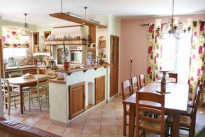 Dining - House / Villa - Visan (Visan)