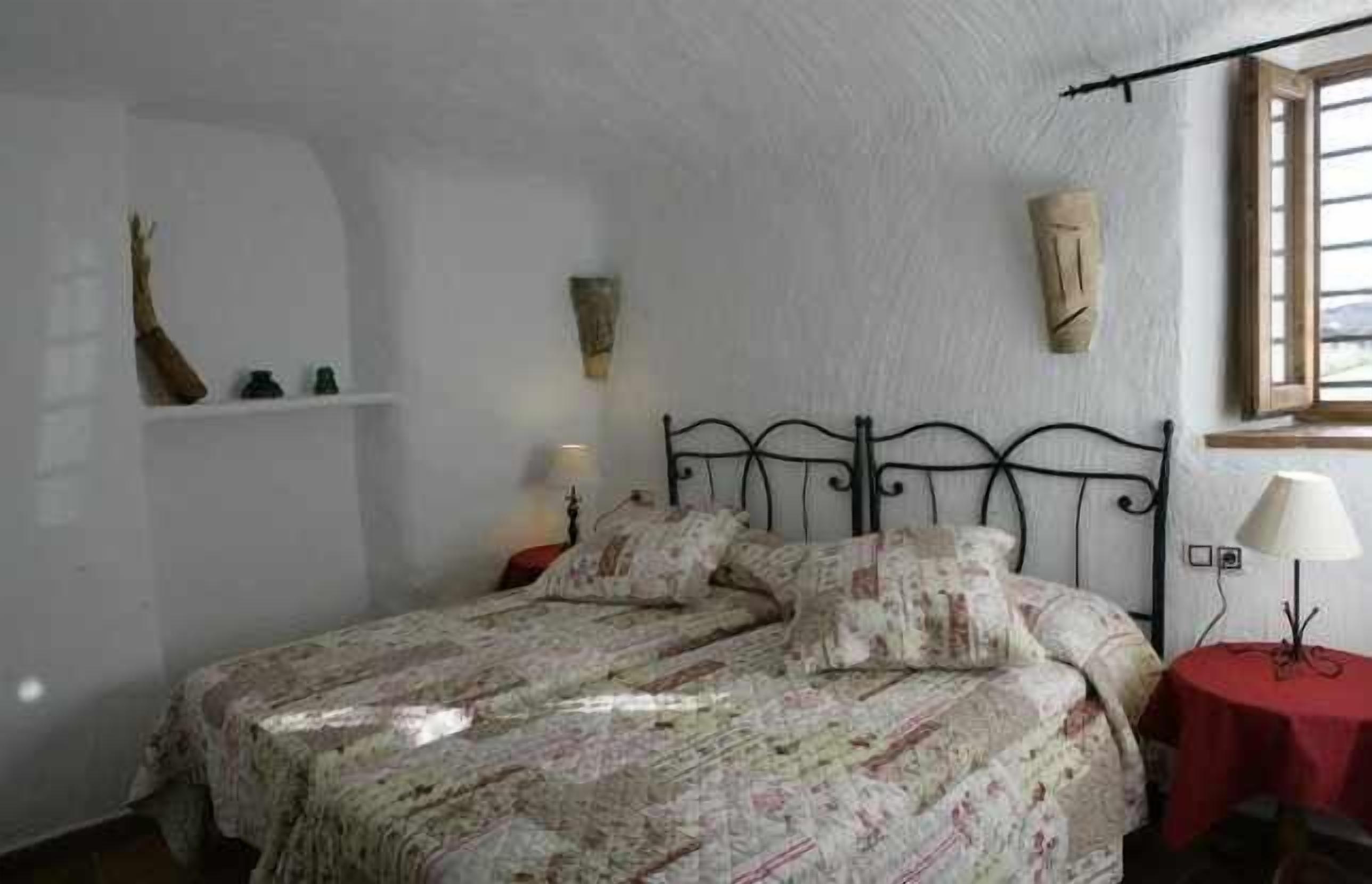 1 makuuhuone, silitysrauta/-lauta, ilmainen Wi-Fi, vuodevaatteet