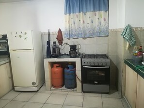 Fridge, microwave, oven, dishwasher - The farm department (Quito)