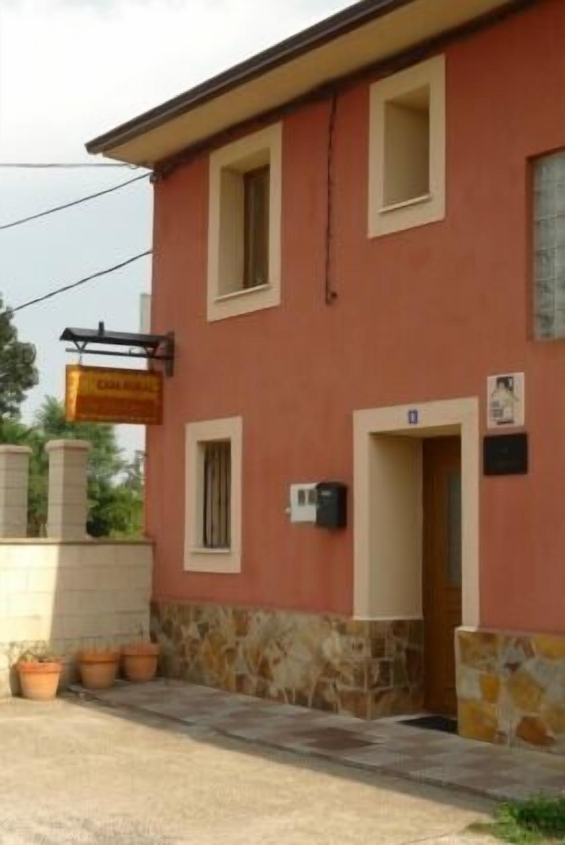 Self catering La Cabaña for 7 people, pets welcome