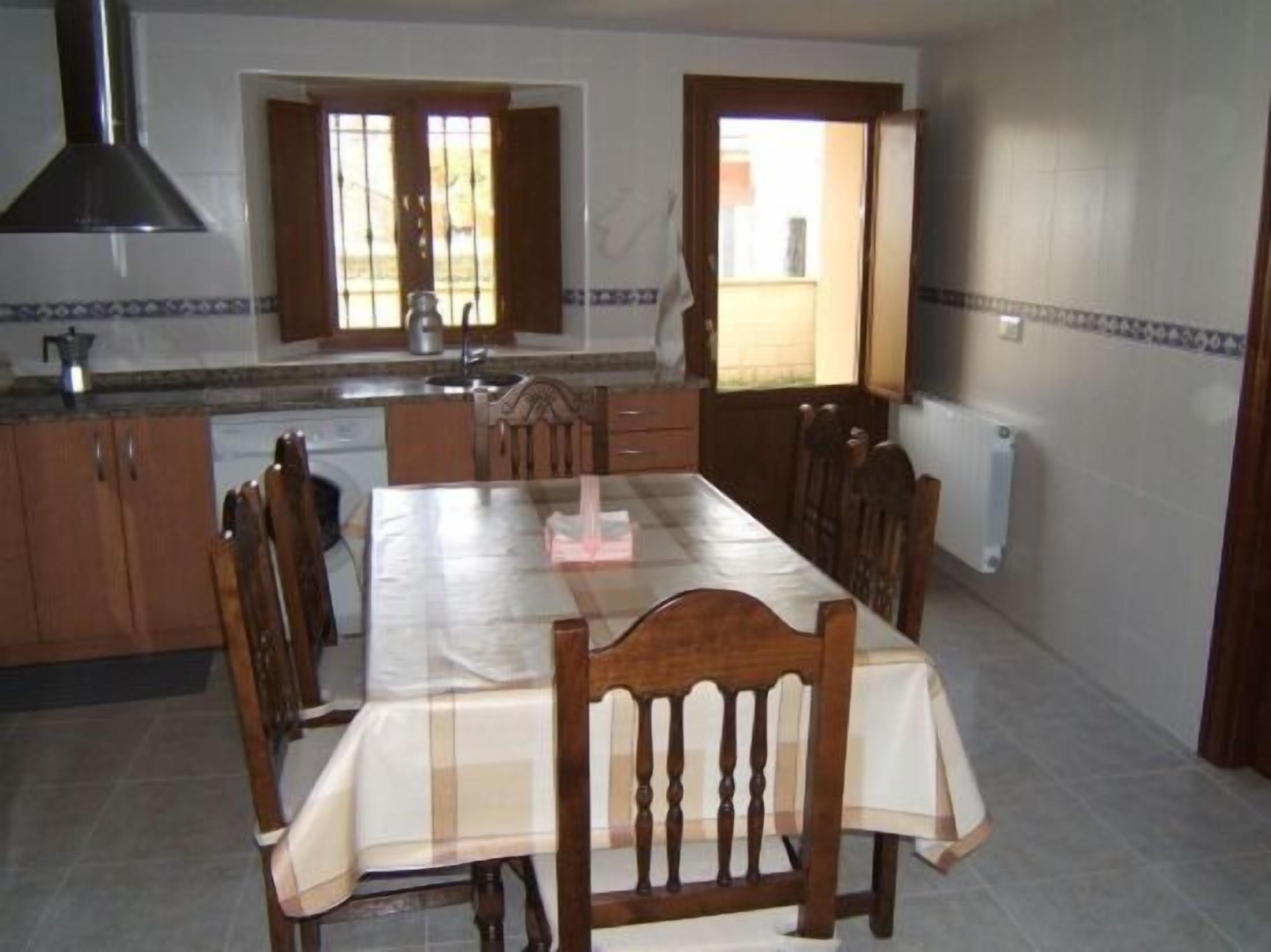 Self catering La Cabaña for 7 people, pets welcome
