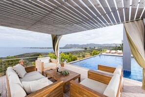 Outdoor pool - Jamila villa - Five Bedroom Villa, Sleeps 12 (Kalathas)