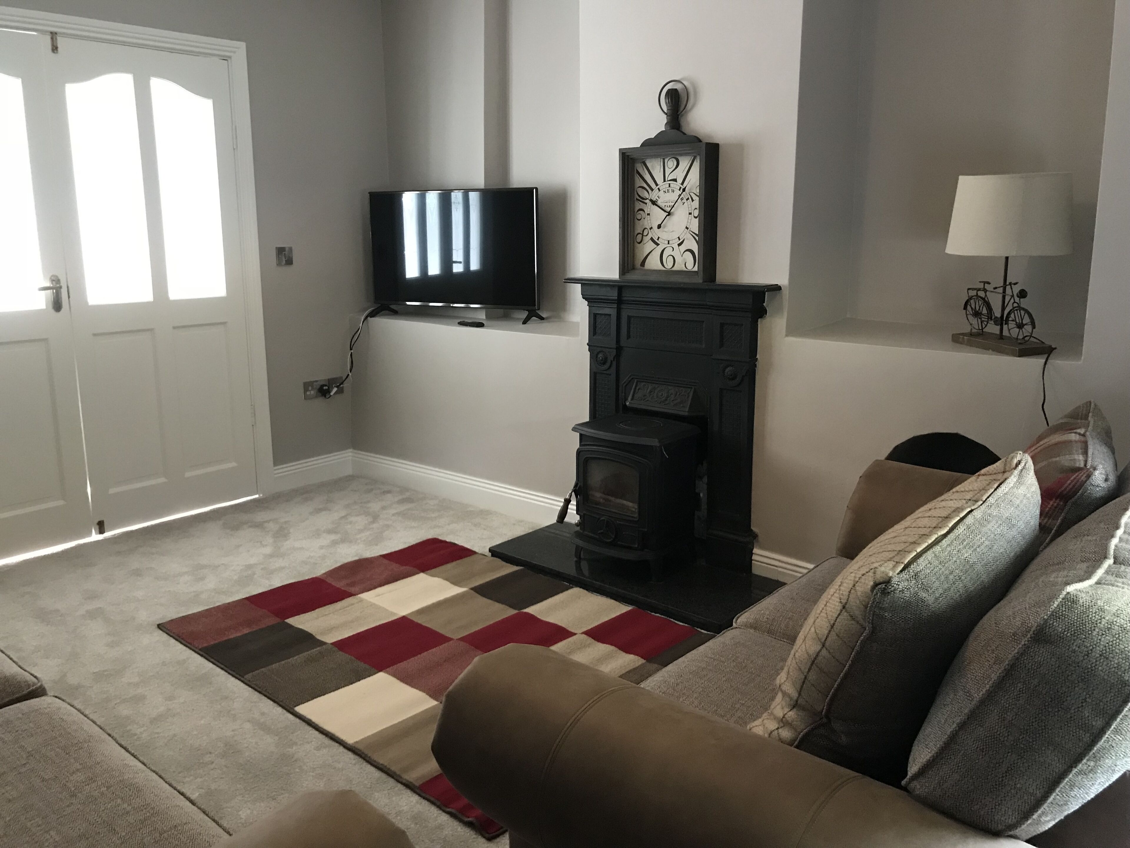 Nancy’s luxury Farmhouse beside the Greenway